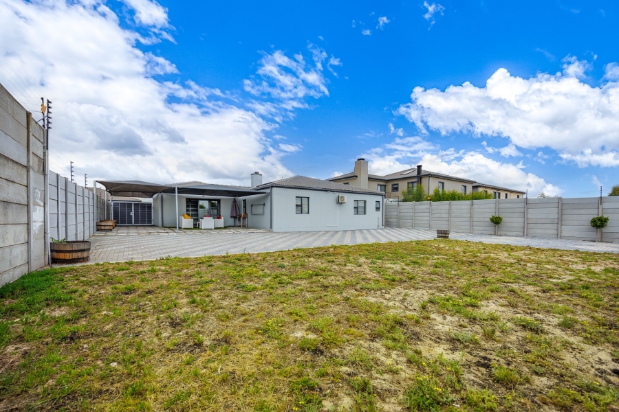 3 Bedroom Property for Sale in Annandale Western Cape